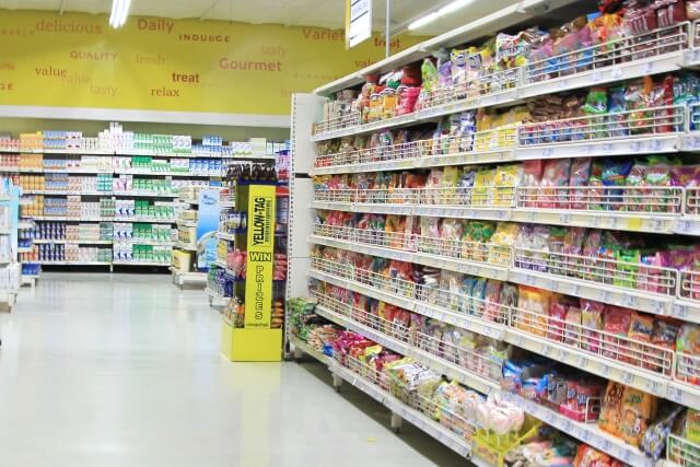 お菓子売り場