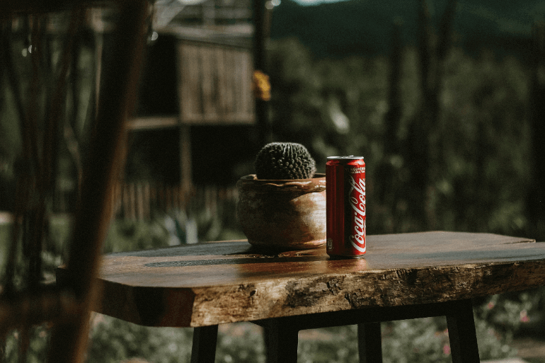 コーラ