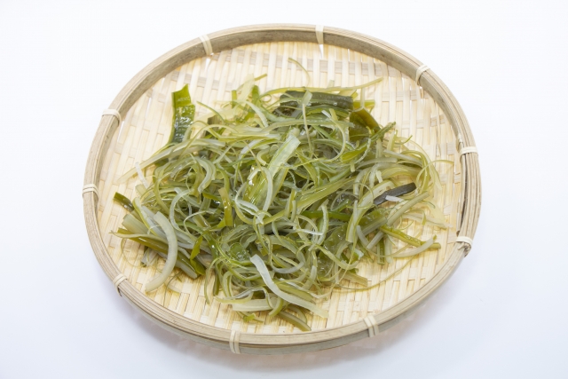 茎わかめを食べると太るのは本当？噂の真相を解説