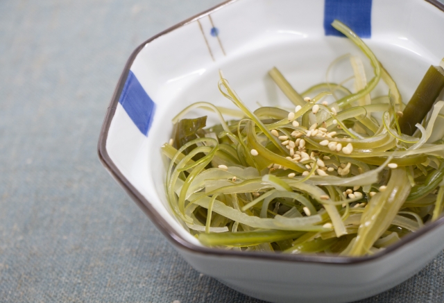 茎わかめを食べると太る？ダイエット中の賢い食べ方