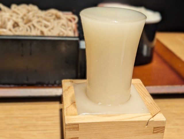 にごり酒で太るのを防ぐ飲み方と注意点
