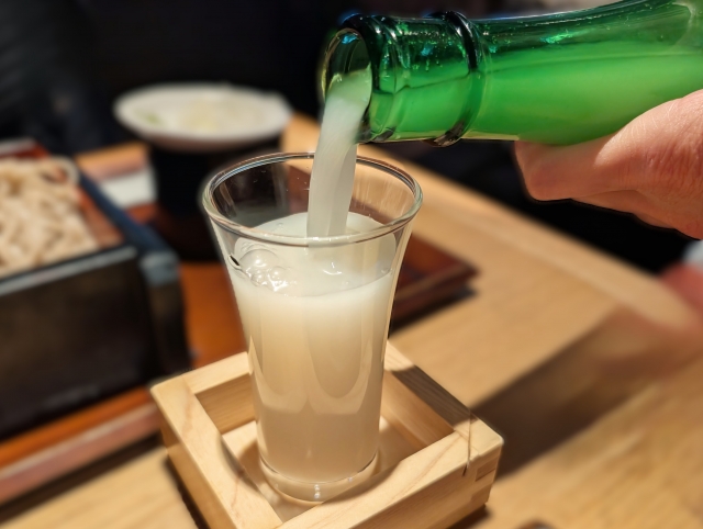 にごり酒は太る？カロリーや糖質が原因か解説