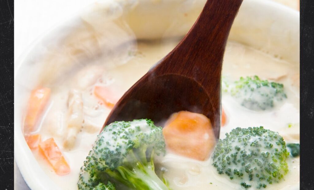 クリームシチューは太る？理由とカロリーの真実